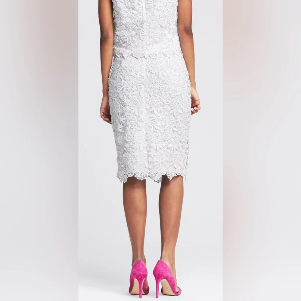 Banana Republic White Floral & Leaf Crochet Lace Midi Pencil Skirt